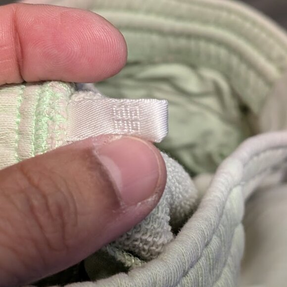 GIVENCHY Two Tone Color Shorts - Picture 3 of 9